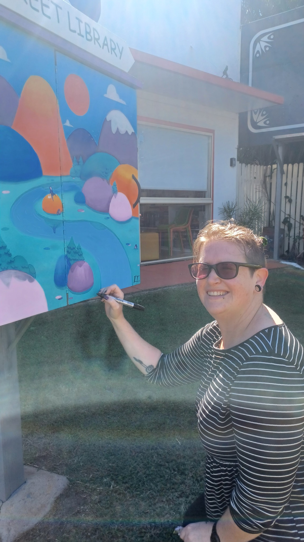Lucy Train art classes Bundaberg, Childers and Woodgate